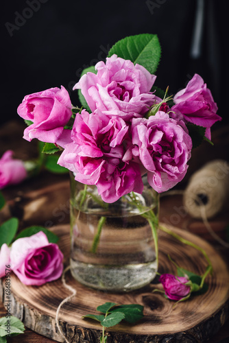 Bouquet of pink garden roses