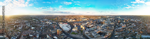 Fototapeta Naklejka Na Ścianę i Meble -  Aerial view of Central Luton City of England During Sunset Time