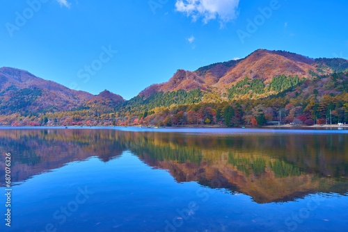 秋の群馬県高崎市の榛名湖畔から紅葉の鬢櫛山(びんぐしやま)方面の眺望 photo