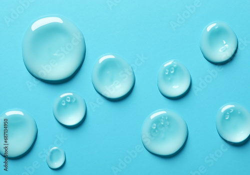 Drops of natural moisturizing gel