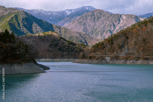 茶臼岳御バックにした「畑薙（はたなぎ）湖」【奥大井・オクシズ】日本静岡県 photo