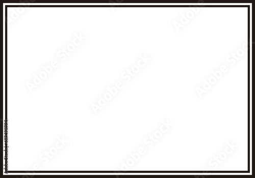Marco negro en fondo blanco.