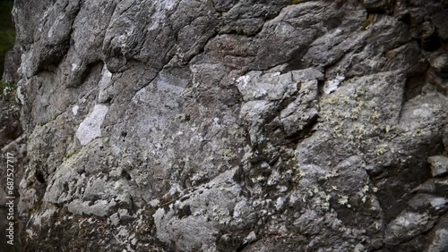 Wallpaper Mural 渓谷の渡船から見た風景 Torontodigital.ca