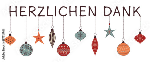 Herzlichen Dank – Schriftzug in deutscher Sprache. Dankeskarte mit bunten Weihnachtskugeln.