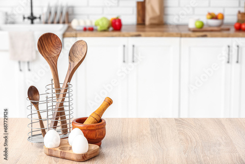 Cooking utensils and eggs o...