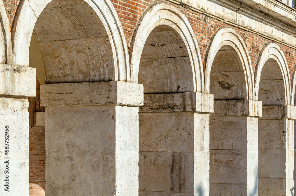 Architectural detail, columns and arches in Aranjuez, Spain