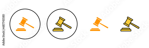 Gavel icon set for web and mobile app. judge gavel sign and symbol. law icon. auction hammer