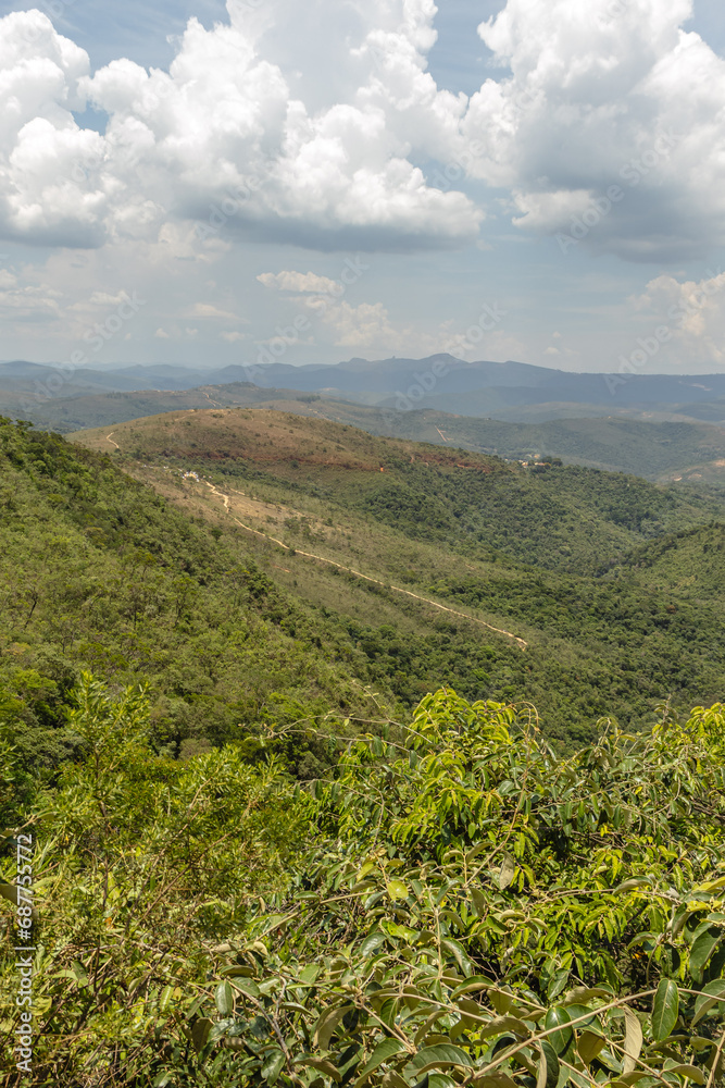 Naklejka premium paisagem natural na cidade de Rio Acima, Estado de Minas Gerais, Brasil