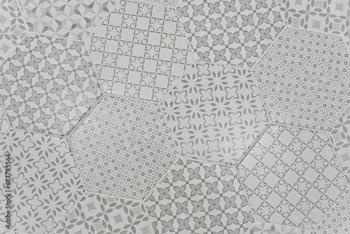 Fotografia Hexagon-shaped tiles actually tend to have a lot of water stains on the joints