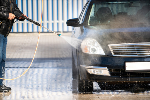 Self service high pressure car wash