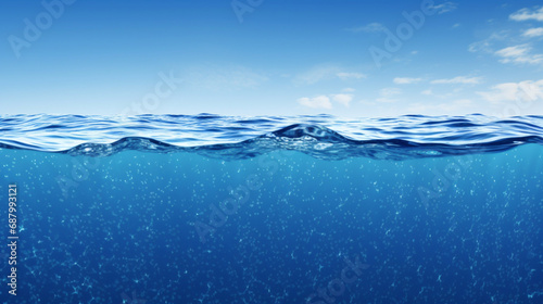 Vue de l'horizon de la mer. Arrière-plan ciel bleu. Fond marin, nature, eau. Pour conception et création graphique.