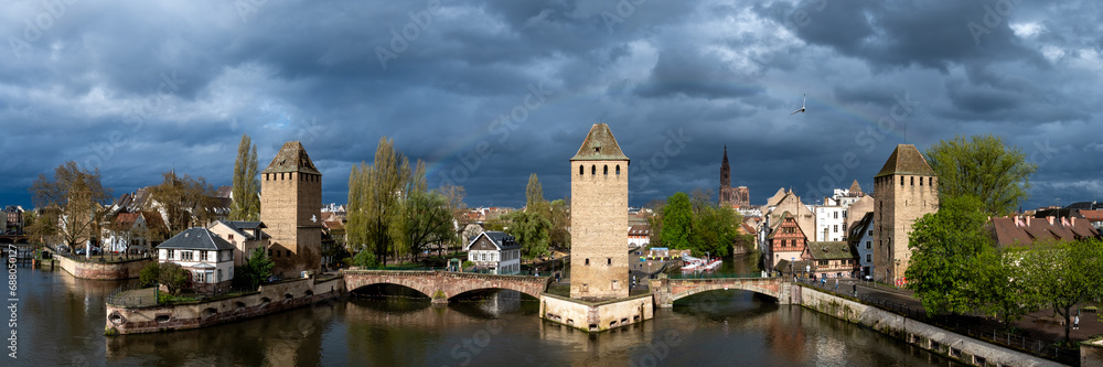 Panoramique sur les Ponts Couverts de Strasbourg (France)