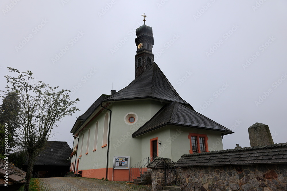 Fototapeta premium Gebäude der Kirche in Ibach bei Todtmoos