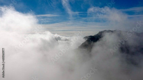 Landschaften auf Madeira, Gebirge und Küstenlandschaft