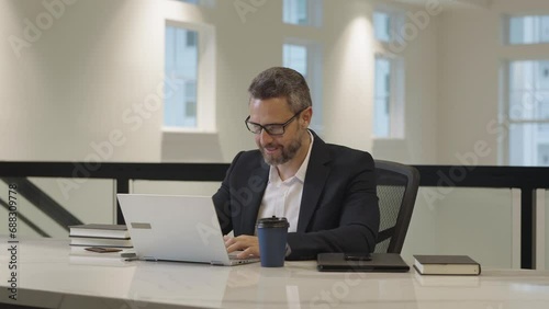 Wallpaper Mural Business man talk online in office. Man on meeting with laptop. Businessman worker talk on video conference. Business man have video call meeting. Business man chatting video on laptop. Business chat. Torontodigital.ca