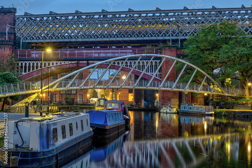 Konstfotografi The famous Castlefield Viaduct in Manchester, UK, at dawn