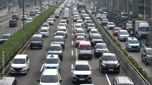 The density of vehicles in Jakarta in the morning
