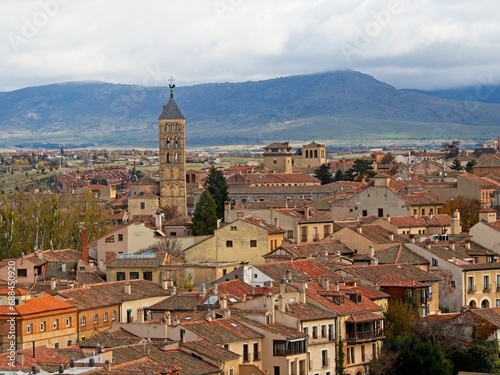 To the north of Madrid lies the absolutely picturesque city of Segovia, Spain. It makes the perfect day trip from Madrid to wander its quaint streets and admire its incredible Roman aqueduct