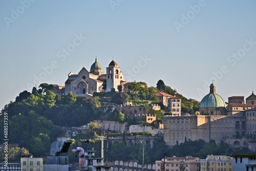 Ancona, la Cattedrale di San Ciriaco al tramonto - Marche 