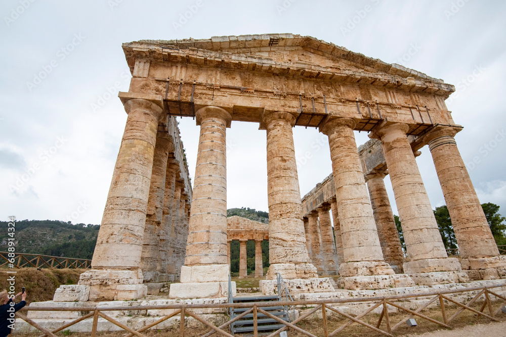 Temple of Segesta - Sicily - Italy Temple of Segesta - Sicily - Italy