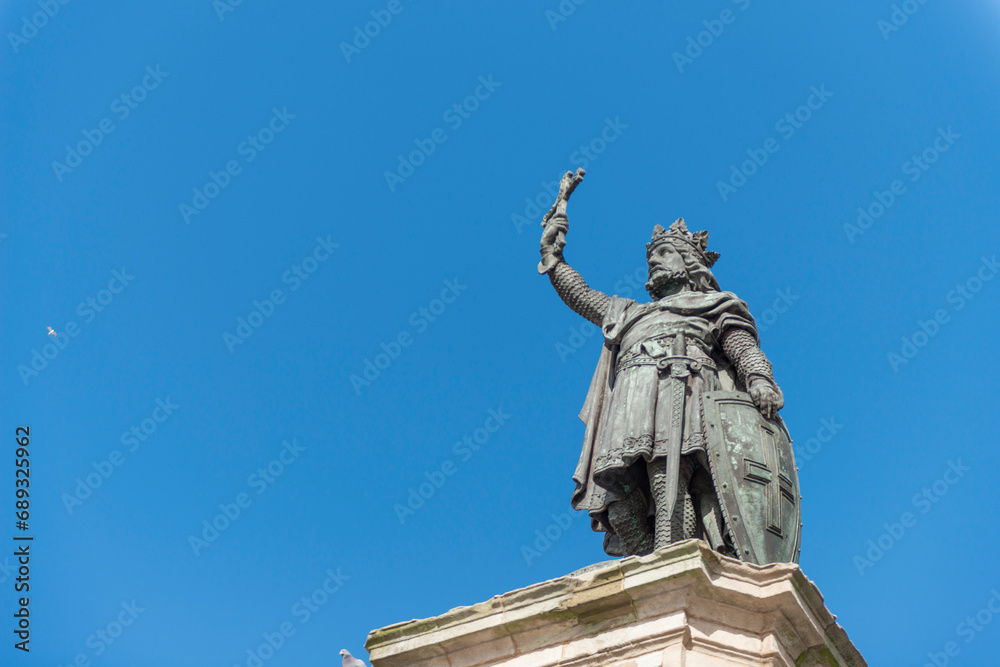 Gijón Estatua de Pelayo fuente de pelayo 2024