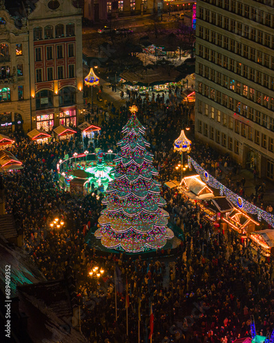 Choinka i Wroclawski Rynek photo