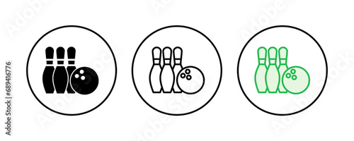 Bowling icon set. bowling ball and pin icon. bowling pins