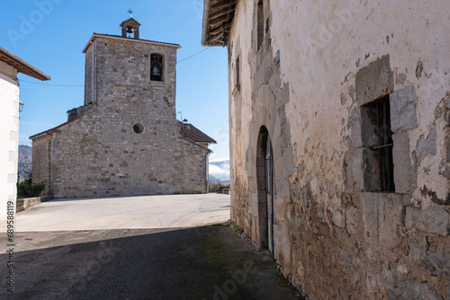 San Vicente Church. Etxarren, Arakil Valley. Navarre  © Néstor MN