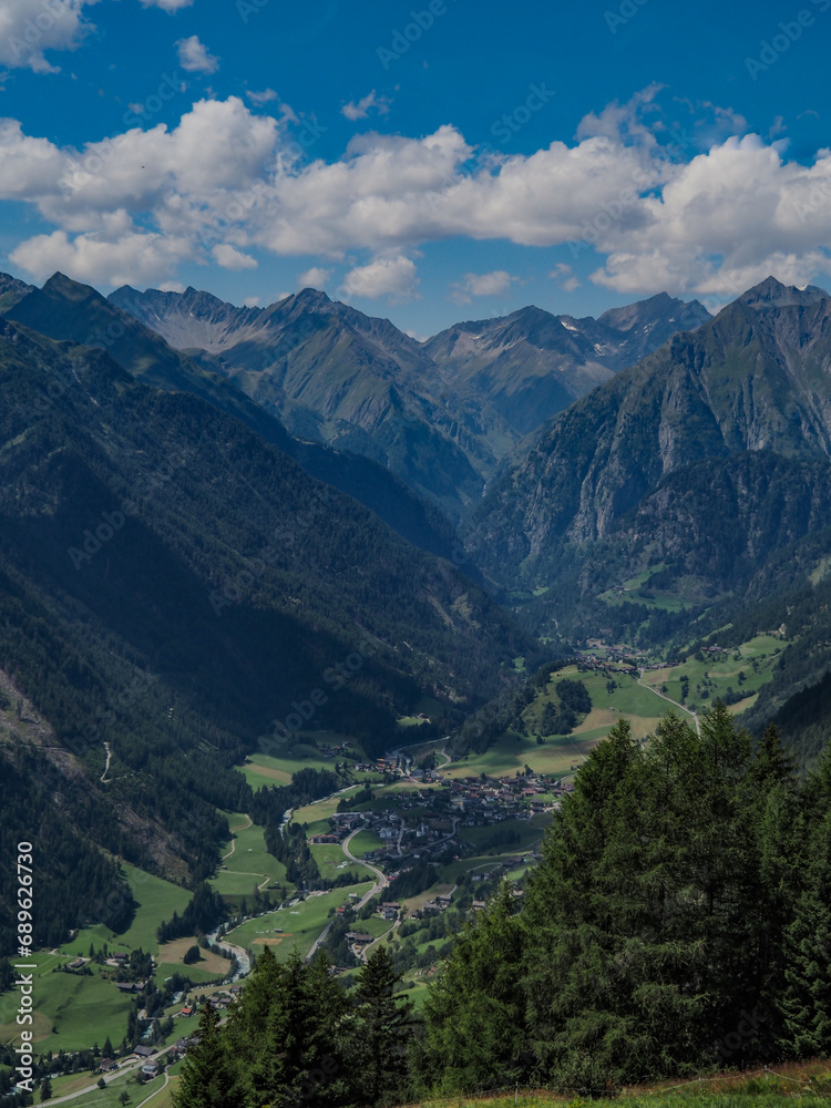 Naklejka premium Prägraten am Großvenediger