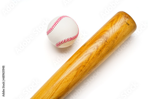 硬式野球ボールと木製バット