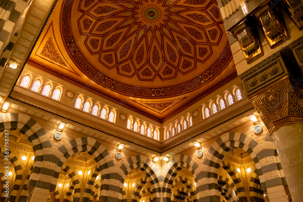 Masjid an-Nabawi, Mescid i Nebevi in Medina