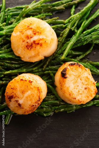 Scallops with Marsh Samphire