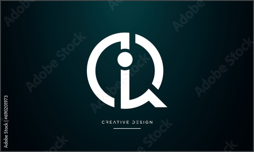QI or IQ Alphabet letters icon logo 