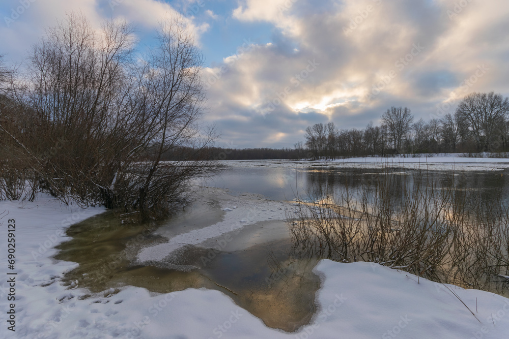 Fototapeta premium landscape with river
