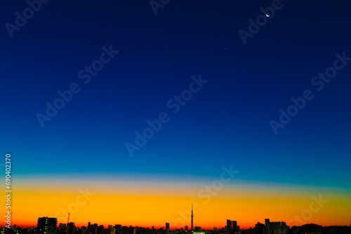 曙光（明けの明星・三日月）