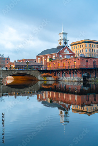 Quadro su tela the main street bridge over the Nashua river, Nashua, New Hampshire