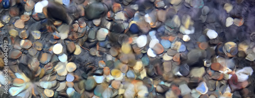 Fotografía background coins at the bottom of the underwater money in the fountain