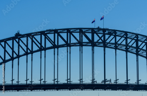 Sydney harbor bridge © Sunil Singh