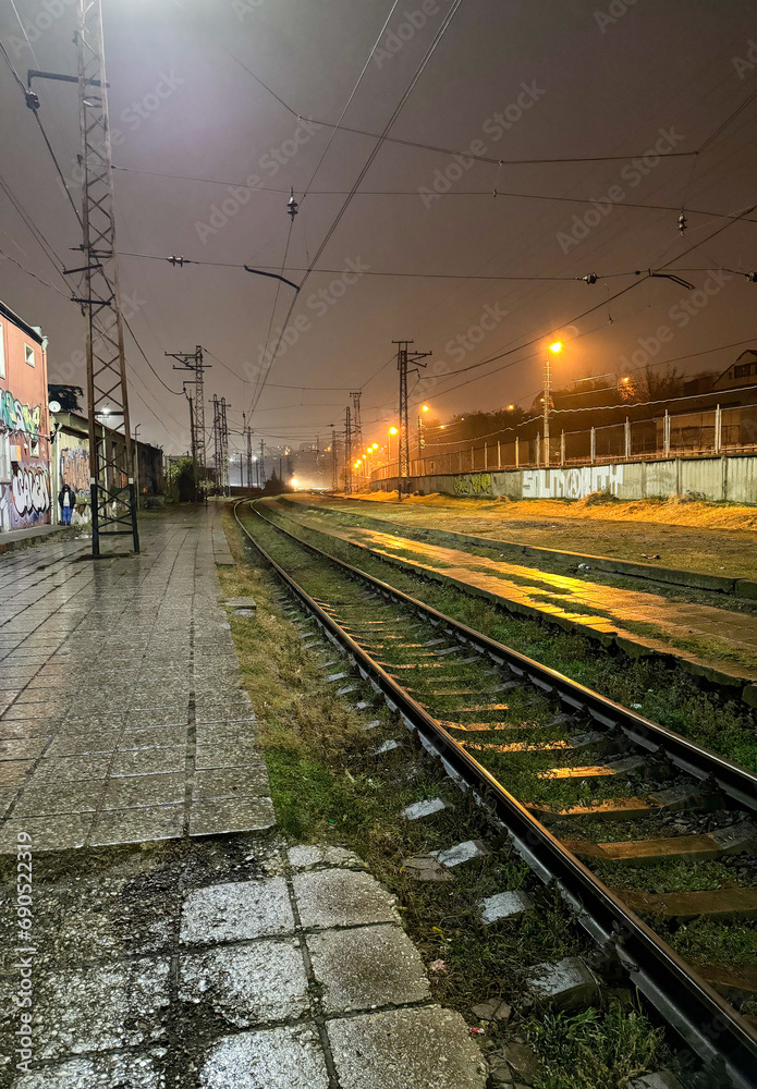 Fototapeta premium railway at night