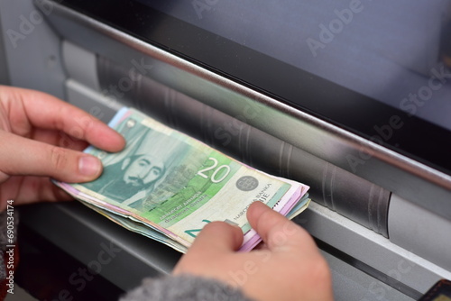 Inserting Serbian money into ATM