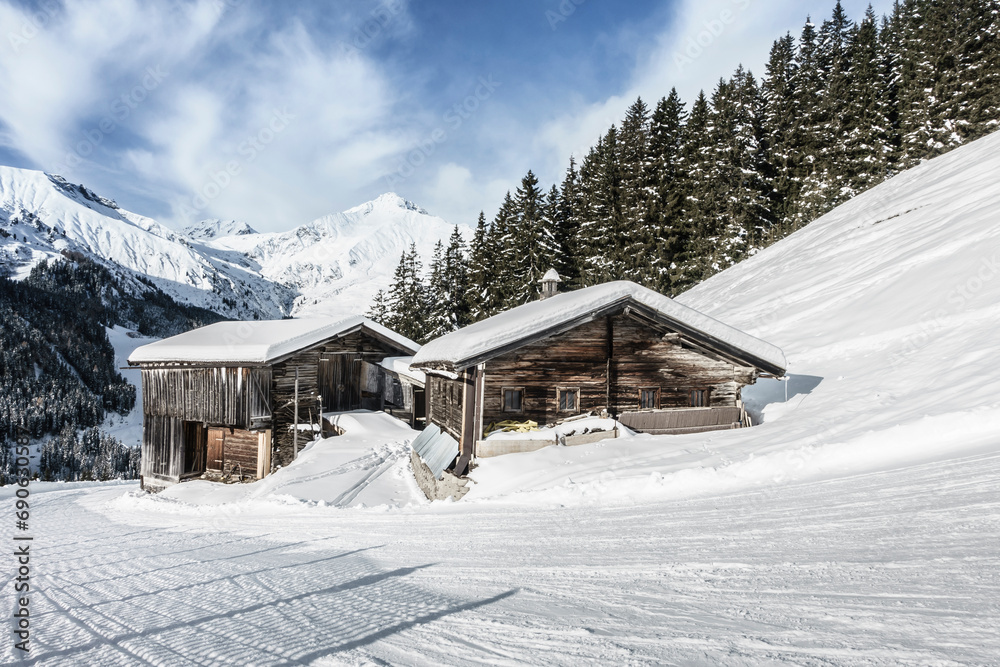 Schihütte direkt an der Schipiste in Mayrhofen im zillertal