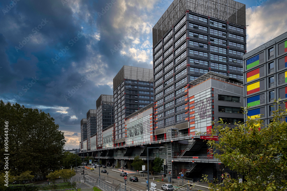 Fototapeta premium Lille avenue Willy Brandt 