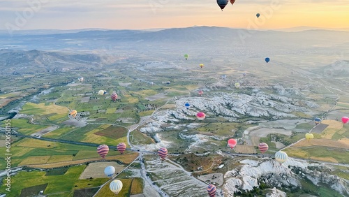 balloon over the mountains