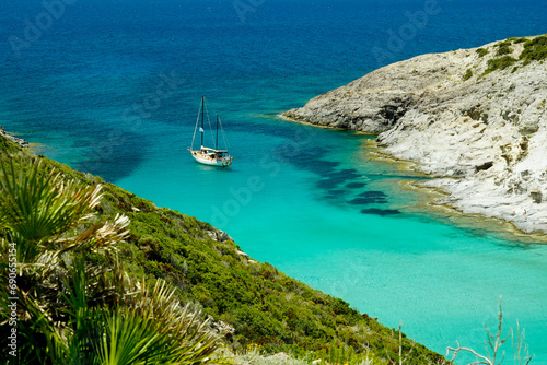 La spiaggia di Cala Lunga. Isola di Sant'Antioco. Sardegna, Italia photo