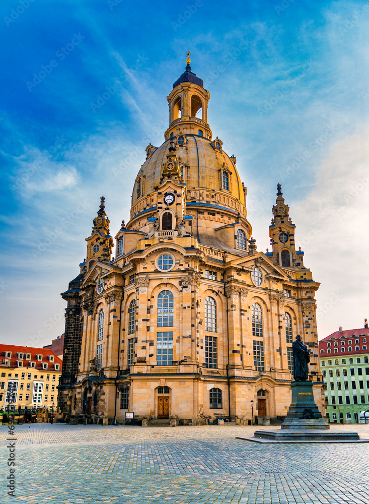 Obraz premium Frauenkirche in Dresden Germany