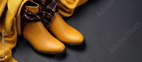 Women fashionable black lea...