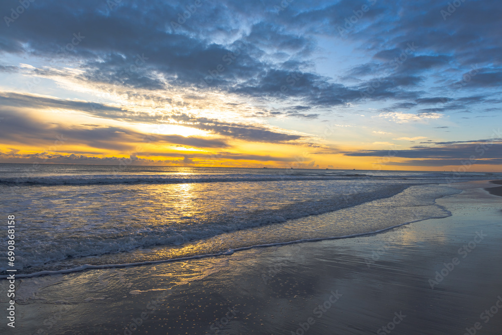 Sunrise at Virginia Beach Sunrise at Virginia Beach
