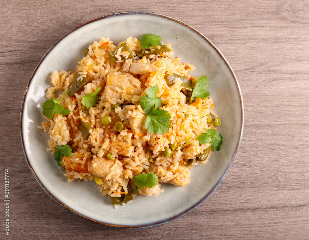 Turkey fillet, beans, peas and rice Turkey fillet, beans, peas and rice