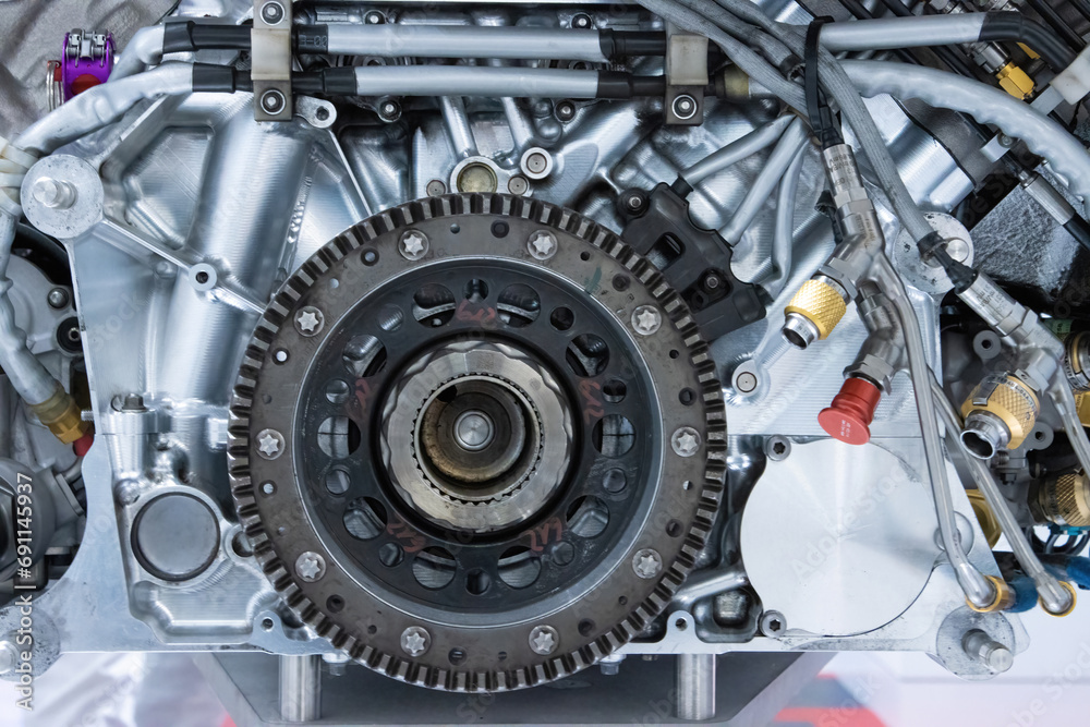 details of a new modern car engine