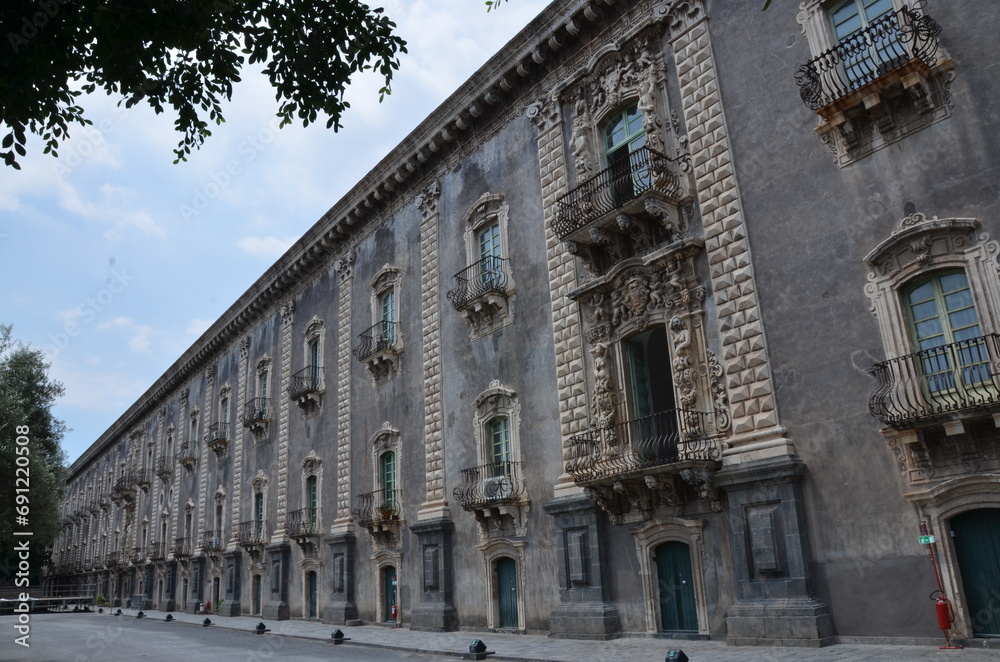Fototapeta premium the facade of a baroque building